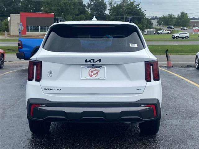 new 2025 Kia Sorento car, priced at $43,925