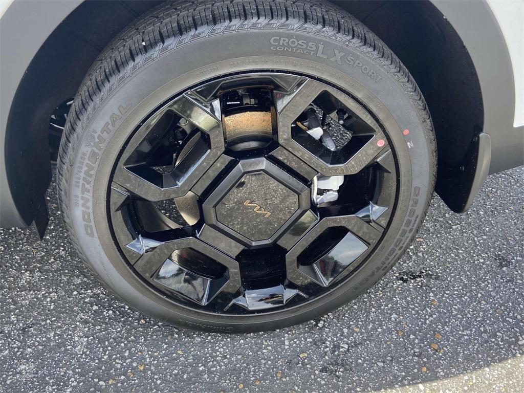 new 2025 Kia Sorento car, priced at $45,625