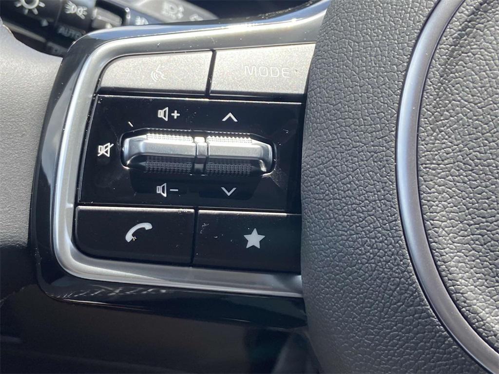 new 2025 Kia Sorento car, priced at $45,625