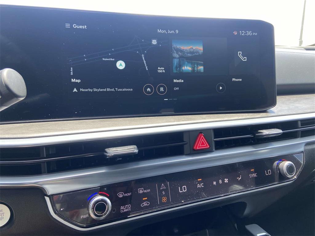 new 2025 Kia Sorento car, priced at $45,625