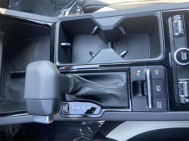 new 2025 Kia K5 car, priced at $30,620