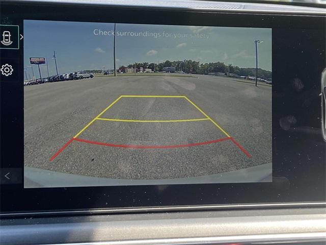 new 2025 Kia K5 car, priced at $30,620