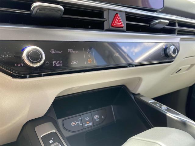 new 2025 Kia Sorento car, priced at $37,000