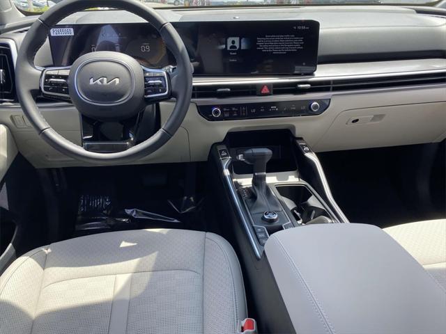 new 2025 Kia Sorento car, priced at $37,000