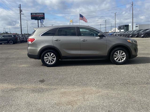 used 2017 Kia Sorento car, priced at $12,989