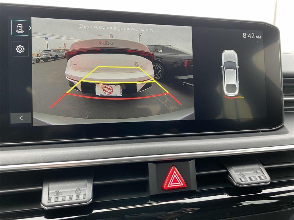 new 2025 Kia K5 car, priced at $35,125