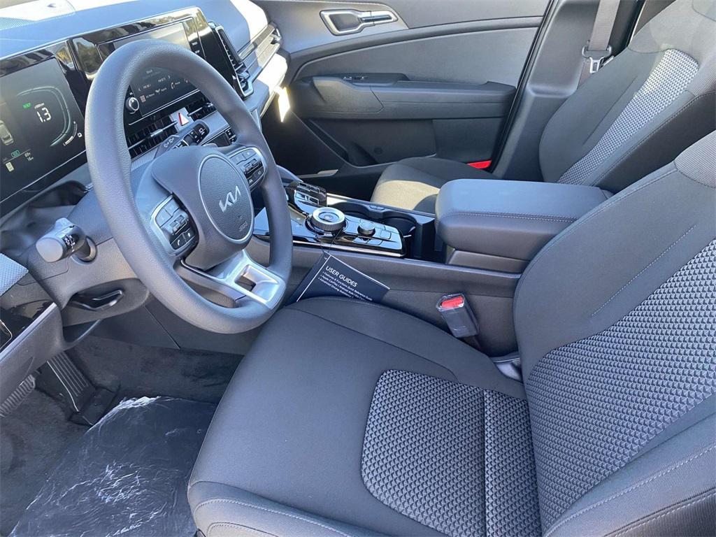 new 2025 Kia Sportage Hybrid car, priced at $30,715
