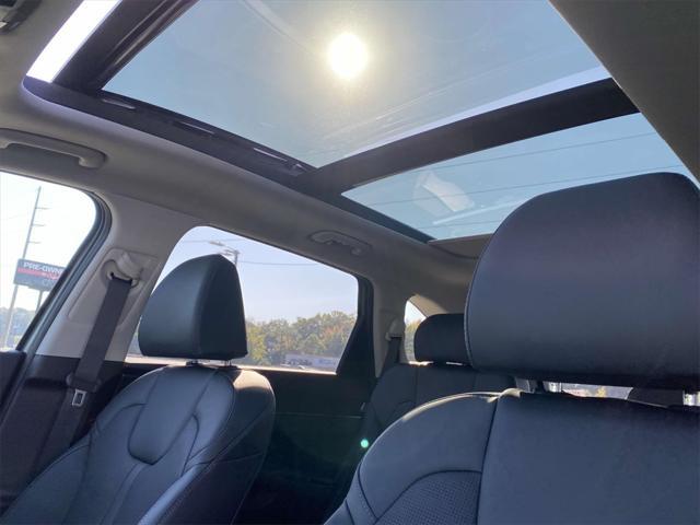 new 2025 Kia Sorento car, priced at $43,390