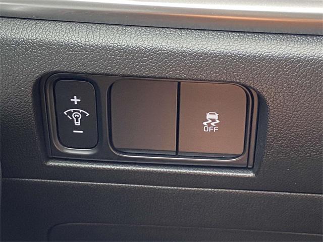 new 2025 Kia Sorento car, priced at $36,190