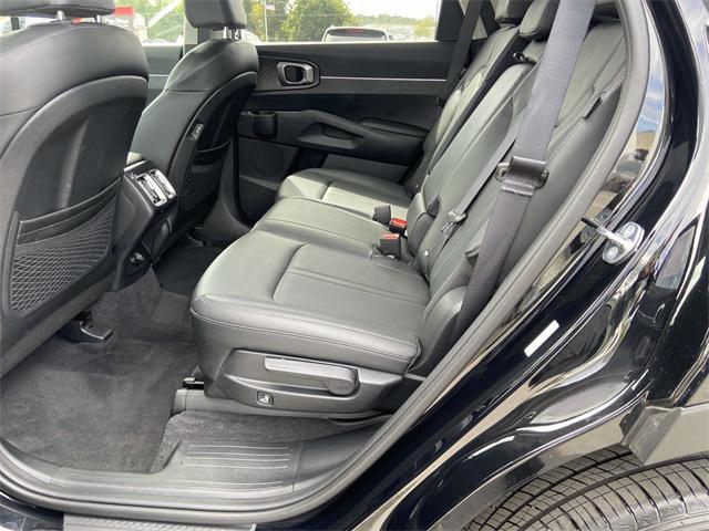 new 2025 Kia Sorento car, priced at $36,190