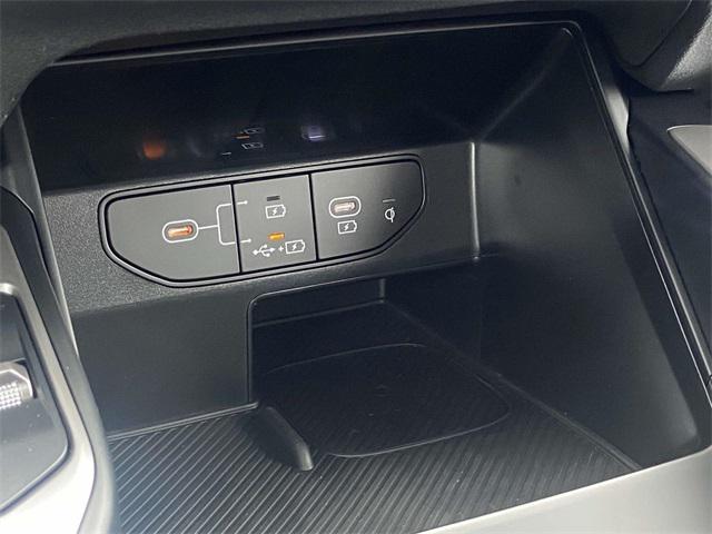 new 2026 Kia Sorento car, priced at $38,825