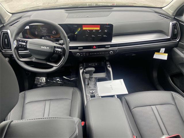 new 2026 Kia Sorento car, priced at $38,825