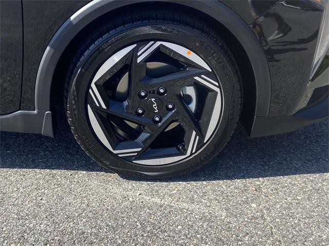 new 2025 Kia K4 car, priced at $25,610