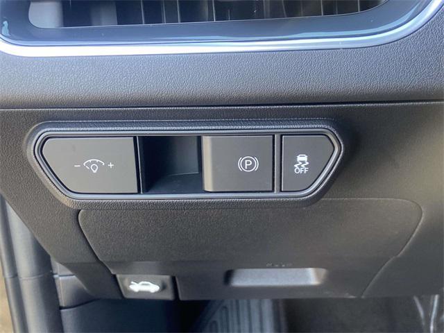 new 2025 Kia K4 car, priced at $25,610