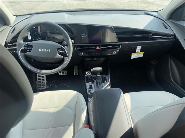 new 2025 Kia Niro car, priced at $33,660