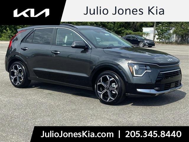 new 2025 Kia Niro car, priced at $33,660