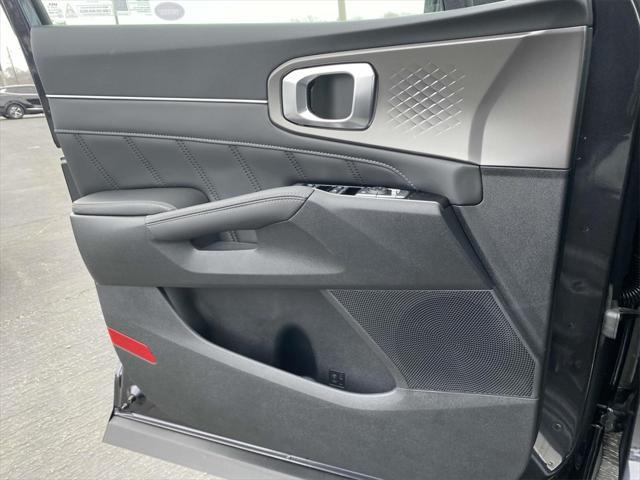 new 2025 Kia Sorento car, priced at $43,330