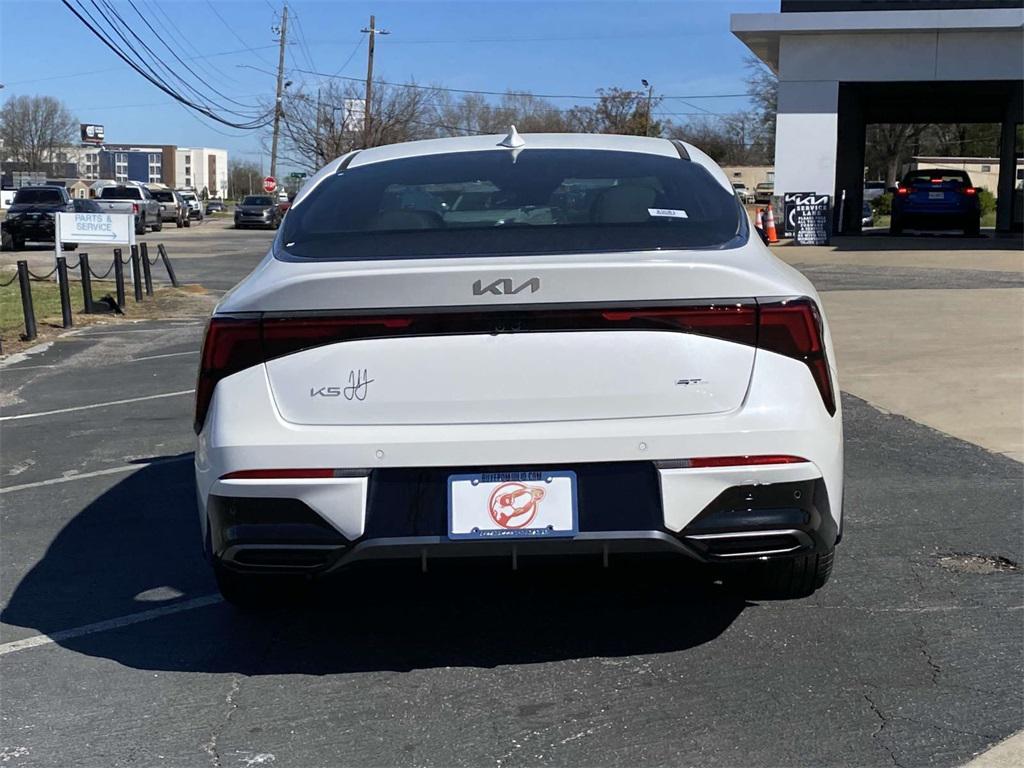 new 2025 Kia K5 car, priced at $30,045