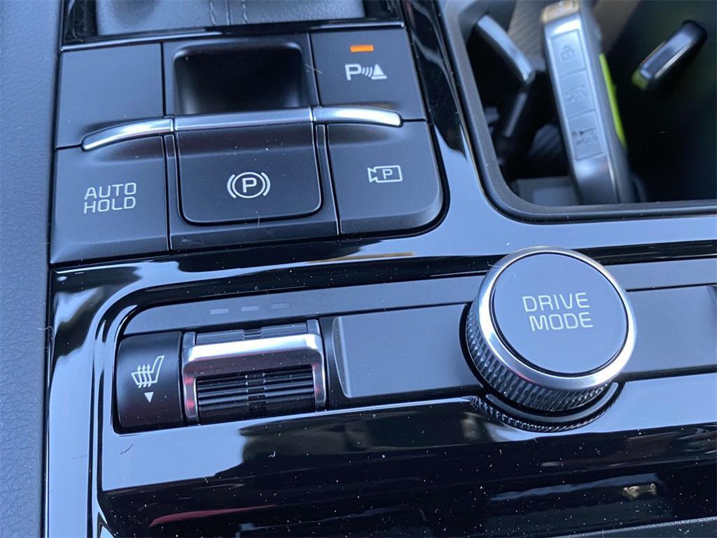 new 2025 Kia K5 car, priced at $30,045