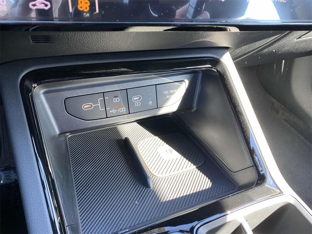 new 2025 Kia K5 car, priced at $30,045