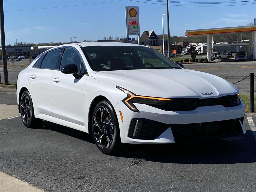 new 2025 Kia K5 car, priced at $30,045