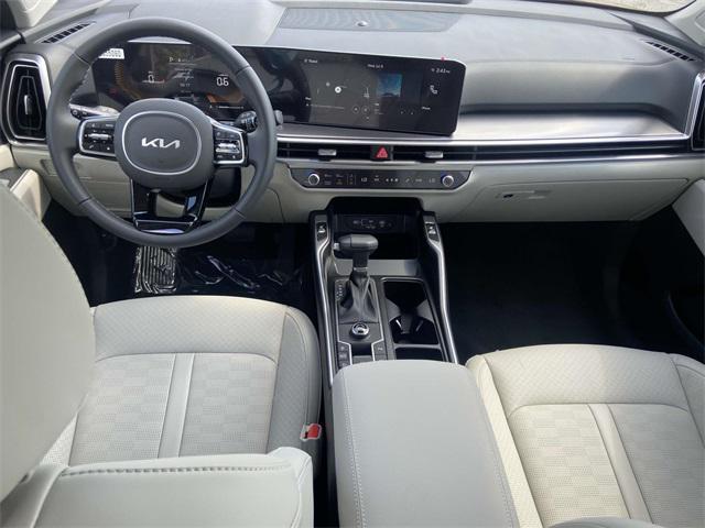 new 2025 Kia Sorento car, priced at $38,325