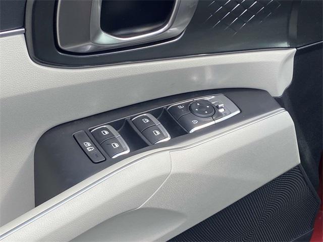 new 2025 Kia Sorento car, priced at $38,325