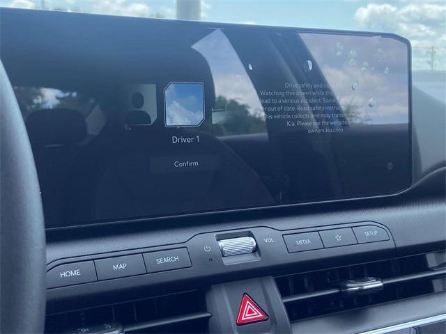 new 2025 Kia K4 car, priced at $27,565