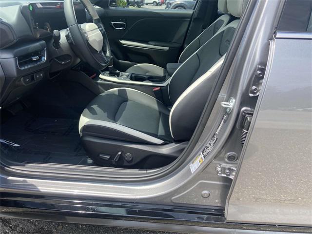 new 2025 Kia K4 car, priced at $28,990