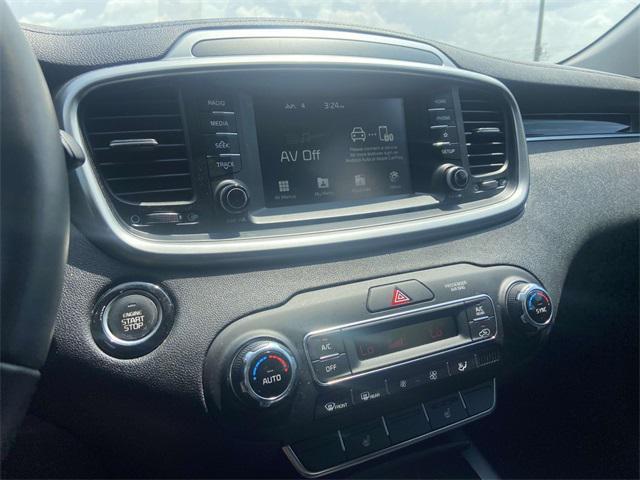 used 2020 Kia Sorento car, priced at $18,999