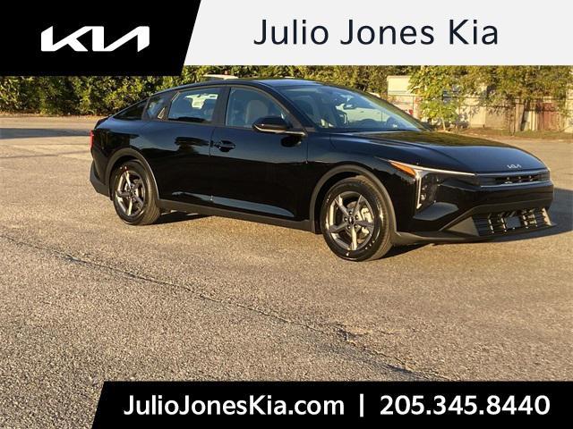 new 2025 Kia K4 car, priced at $24,505