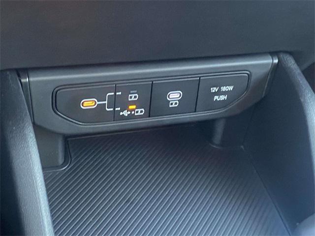 new 2025 Kia K4 car, priced at $24,505