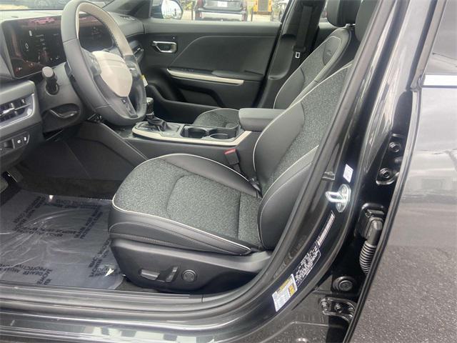 new 2025 Kia K4 car, priced at $27,440