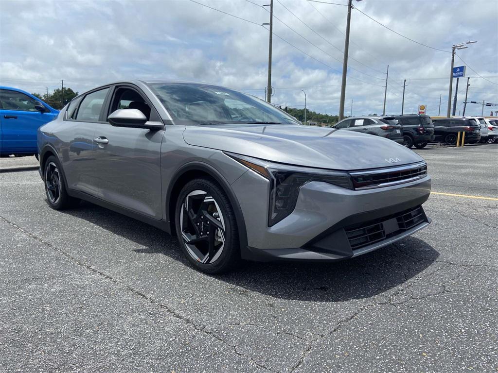 new 2025 Kia K4 car, priced at $25,340