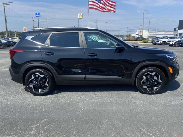 new 2026 Kia Seltos car, priced at $27,490