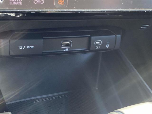 new 2025 Kia Niro car, priced at $31,595