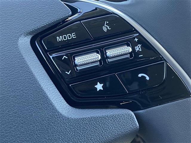 new 2025 Kia Niro car, priced at $31,595