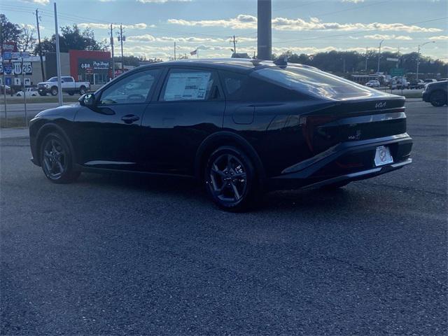 new 2025 Kia K4 car, priced at $24,505