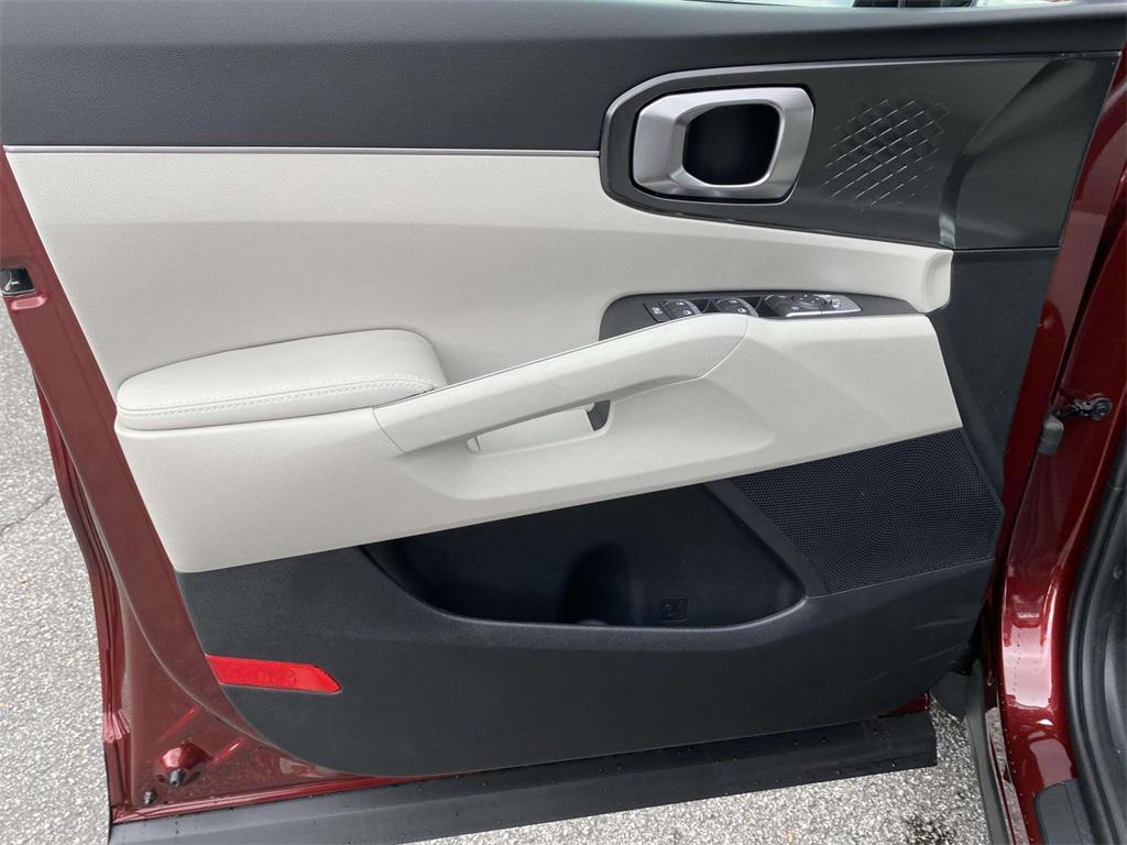 new 2025 Kia Sorento car, priced at $43,280