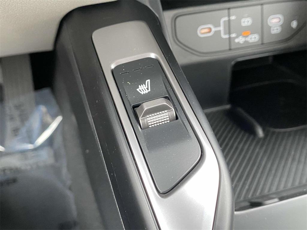 new 2025 Kia Sorento car, priced at $43,280