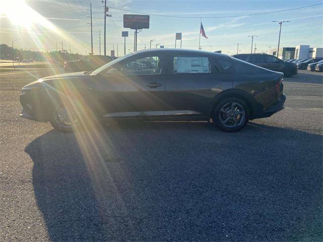 new 2025 Kia K4 car, priced at $24,485