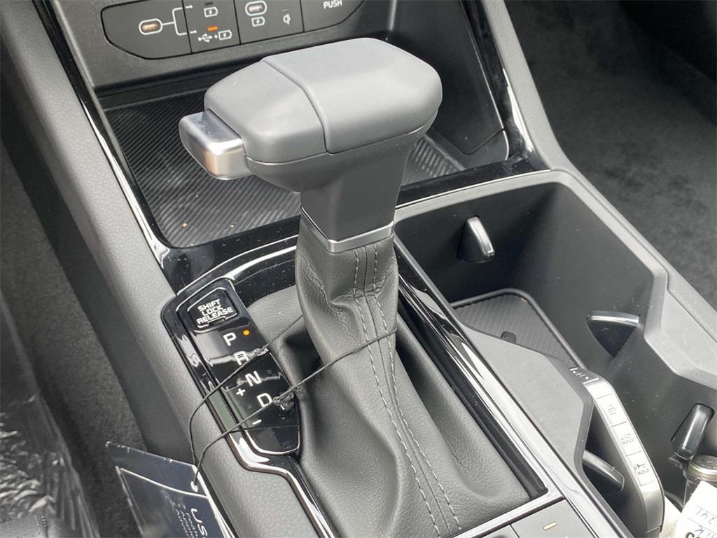 new 2025 Kia K5 car, priced at $32,045