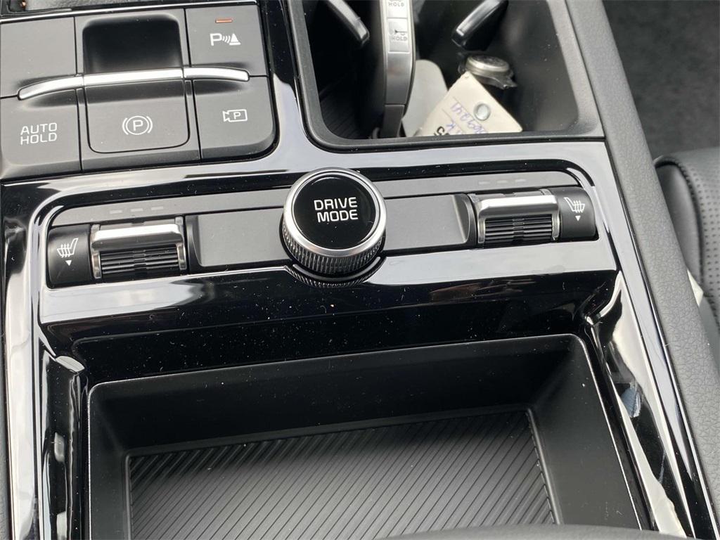 new 2025 Kia K5 car, priced at $32,045