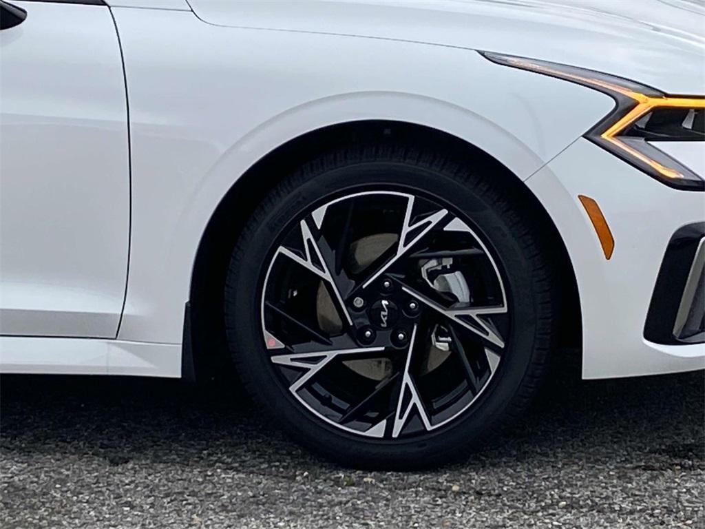 new 2025 Kia K5 car, priced at $32,045