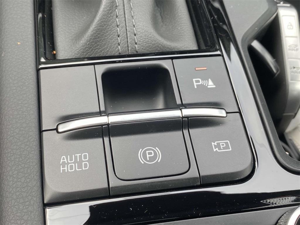 new 2025 Kia K5 car, priced at $32,045