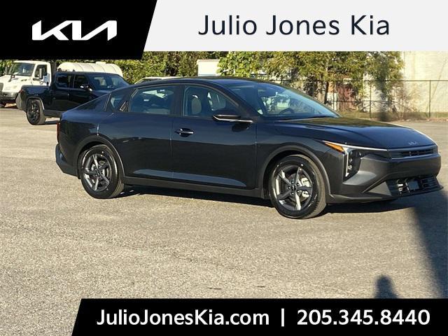 new 2025 Kia K4 car, priced at $24,610
