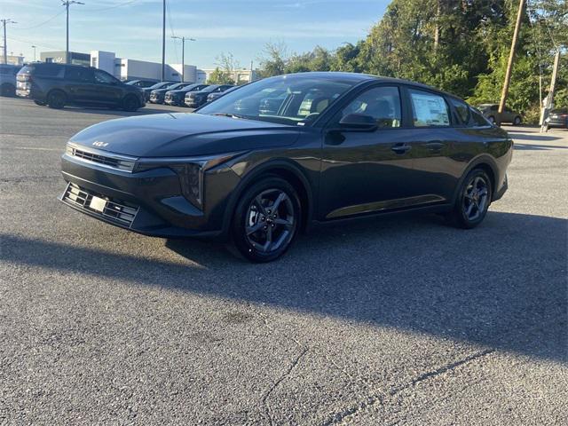 new 2025 Kia K4 car, priced at $24,610