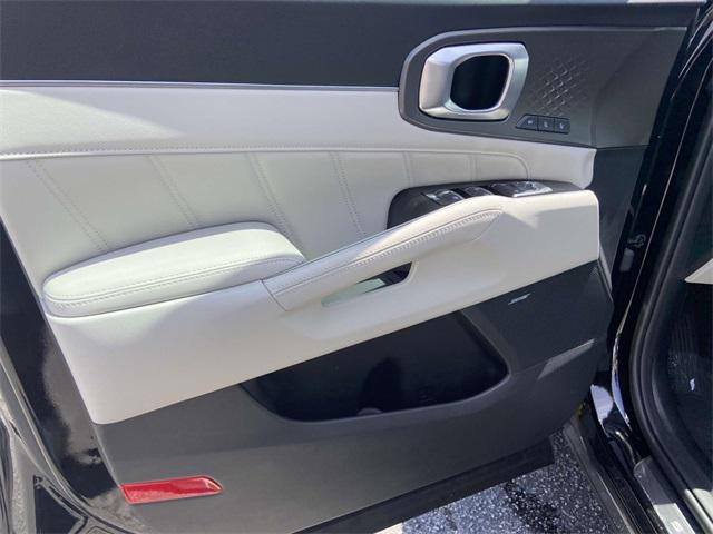new 2025 Kia Sorento Hybrid car, priced at $48,530