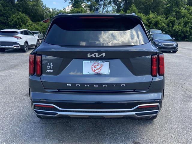 used 2022 Kia Sorento car, priced at $24,589