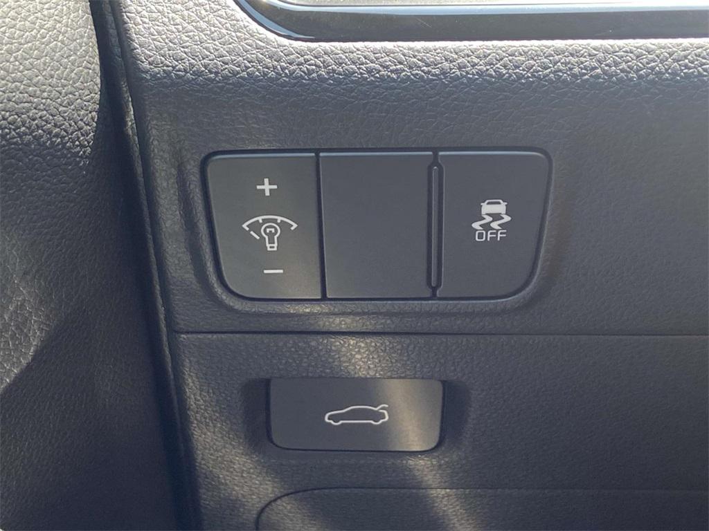 new 2025 Kia K5 car, priced at $31,965